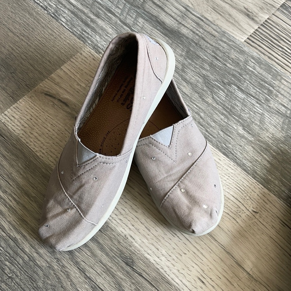 Bob’s from Sketchers slip on shoes gray rhinestone detail women’s size‎ 7
